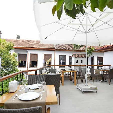 Mellon Premium Hotell